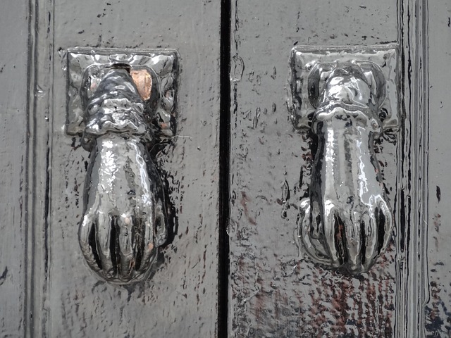 metal door