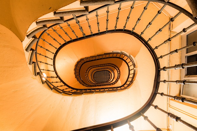 metal-door-metal-stairs-metal-window-met-640x480-89708113.jpeg