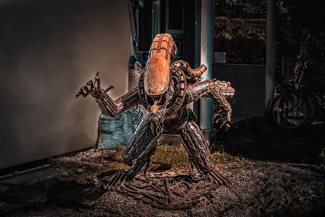 Explore Textures and Colors: Modern Metal Sculptures for Home Decor Finishes