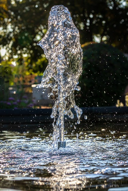 outdoor-fountain-water-feature-640x480-33997867.jpeg