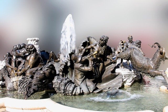 outdoor-fountain-water-feature-640x480-35108692.jpeg