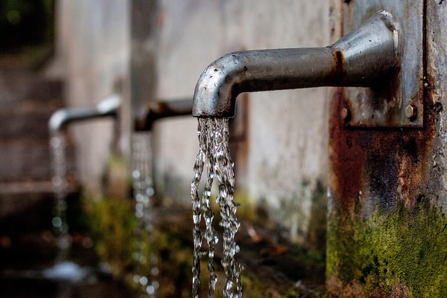 outdoor fountain, water feature