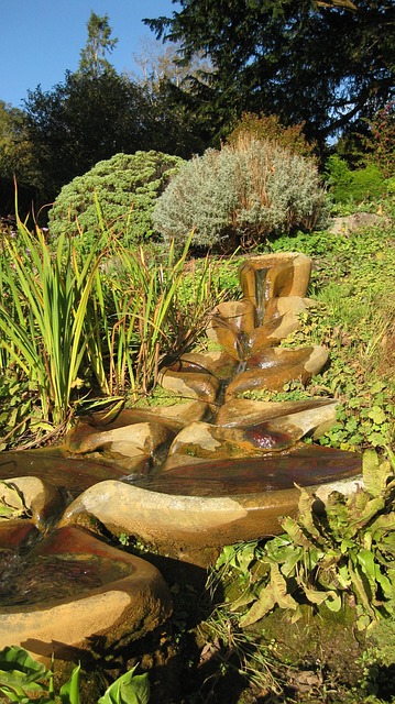 outdoor-fountain-water-feature-640x480-57791956.jpeg