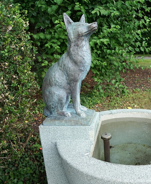 outdoor fountain, water feature