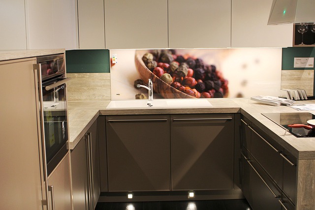outdoor kitchen