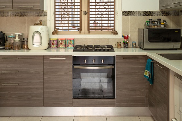 outdoor kitchen