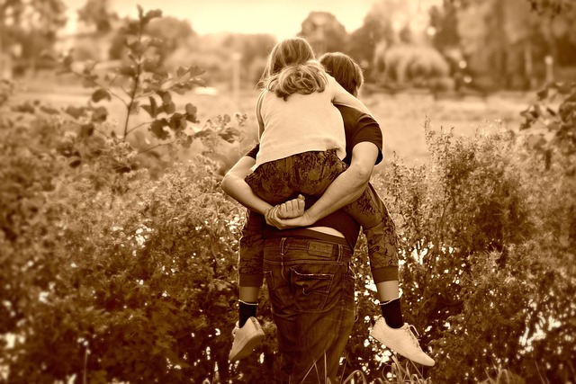 parent-parents-parenting-family-640x480-26193123.jpeg