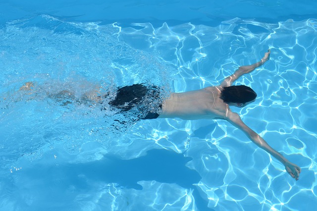 pool deck, pool surround, pool, swimming pool