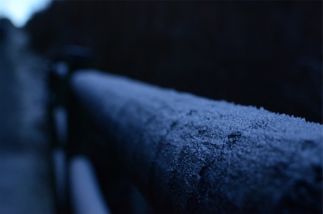 railing-640x480-61667402.jpeg