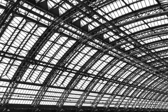 roof-640x480-35848757.jpeg