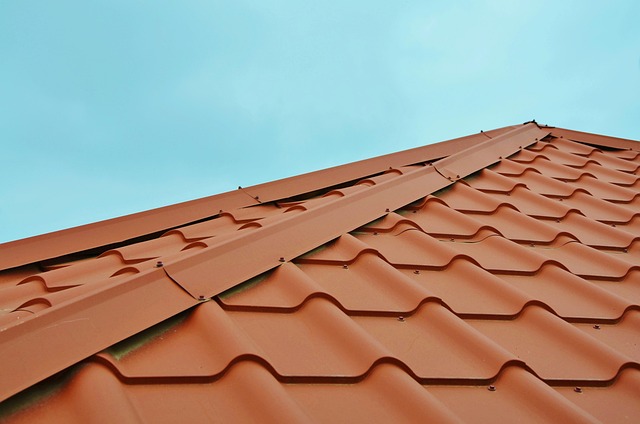 roof-roofing-640x480-60897961.jpeg