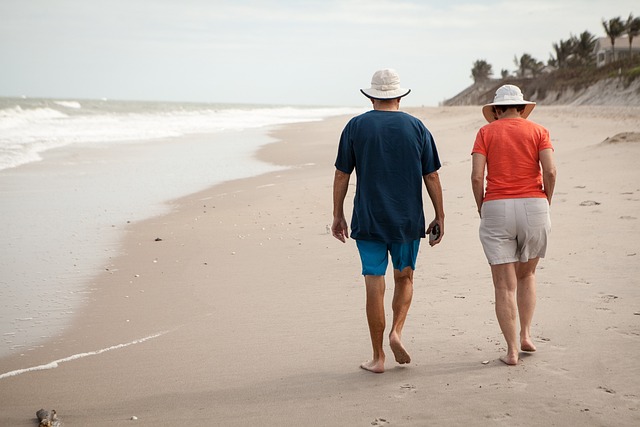 senior-elderly-640x480-21118706.jpeg