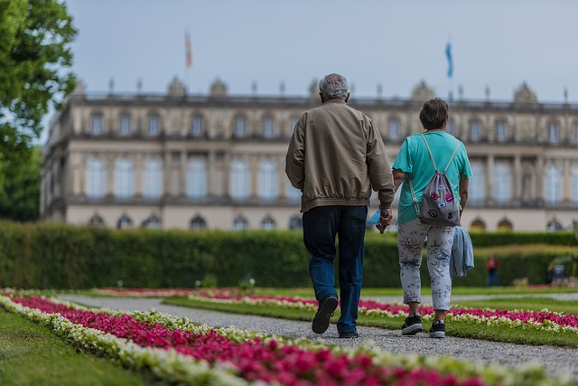 senior, elderly, retirement, retired people