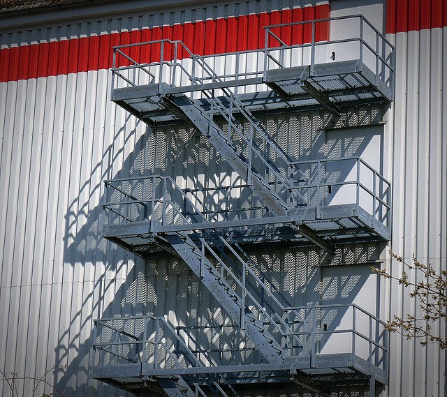 stair-640x480-81417515.jpeg