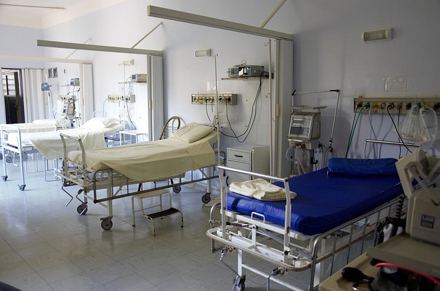 treatment-medicine-hospital-patience-sur-640x480-29279789.jpeg