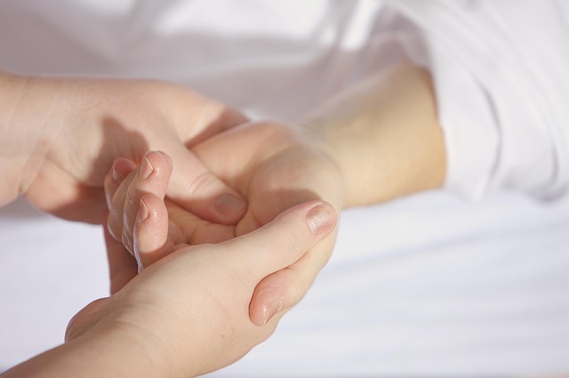 treatment-medicine-hospital-patience-sur-640x480-36358120.jpeg