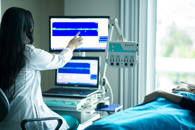 treatment-medicine-hospital-patience-sur-640x480-46488341.jpeg