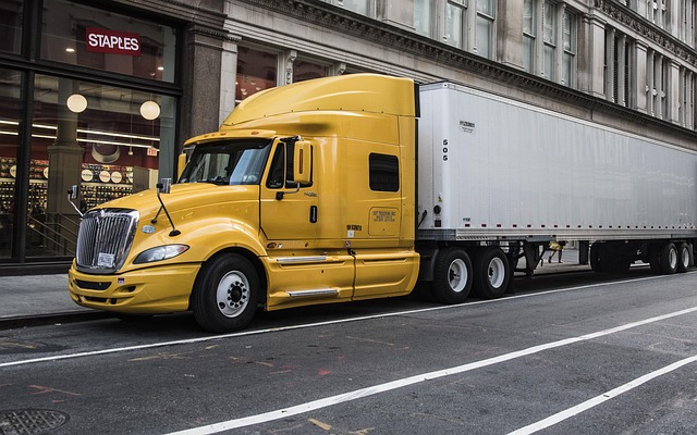Securing Small Fleet Operators: Best Coverage for Comprehensive Risk Management