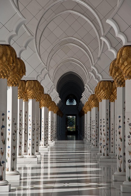 walkway, pathway