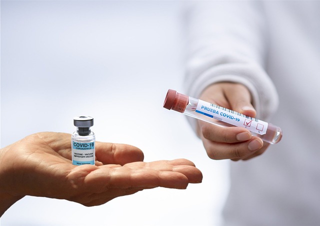 wellness-center-clinic-hospital-therapy-640x480-12763444.jpeg