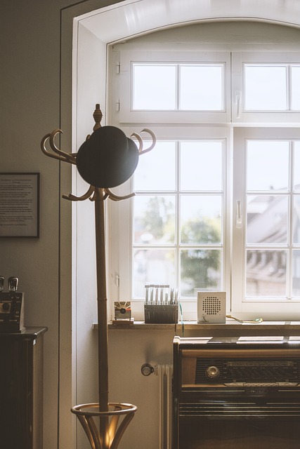 window-640x480-49796704.jpeg
