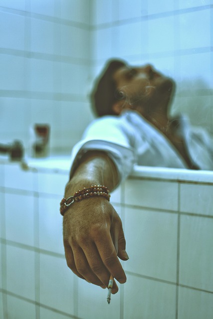 bathroom-640x480-32302320.jpeg