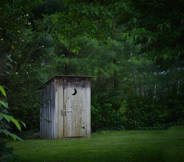 bathroom-640x480-93273614.jpeg