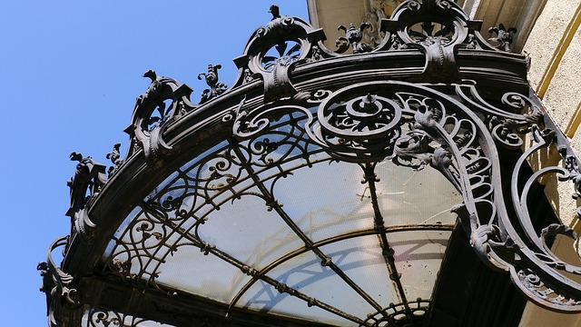 canopy-640x480-64466942.jpeg