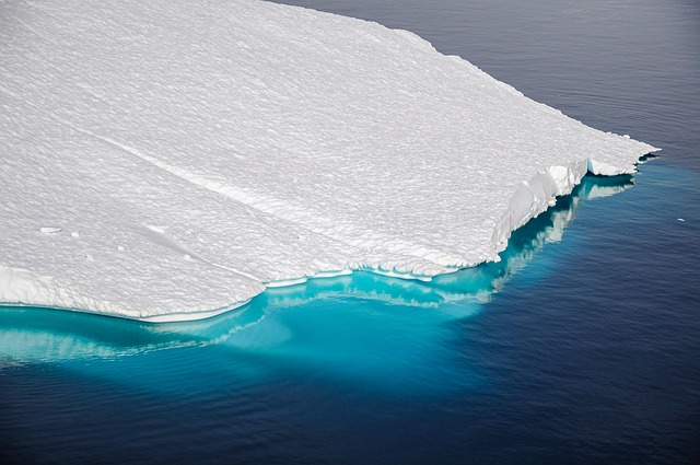 Cold Water: Unlocking Radiance and Skin Tightening Secrets