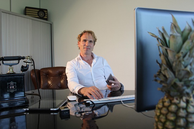 company-640x480-66776810.jpeg