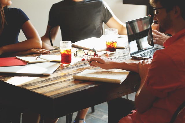 Expanding Local Reach: Digital Strategies for Business Growth
