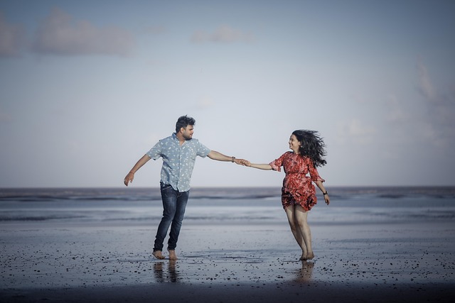 Saving for Retirement Together: Navigating Social Security & Pension Plans as Couples