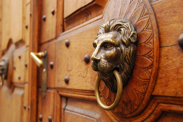 door-640x480-60242477.jpeg