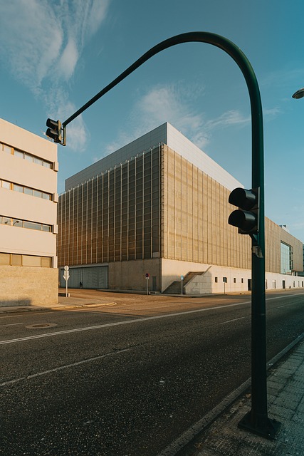 facade-640x480-4780380.jpeg