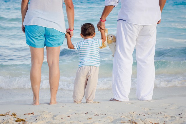 Navigating Co-Parenting Challenges: Setting Boundaries for Healthy Dynamics