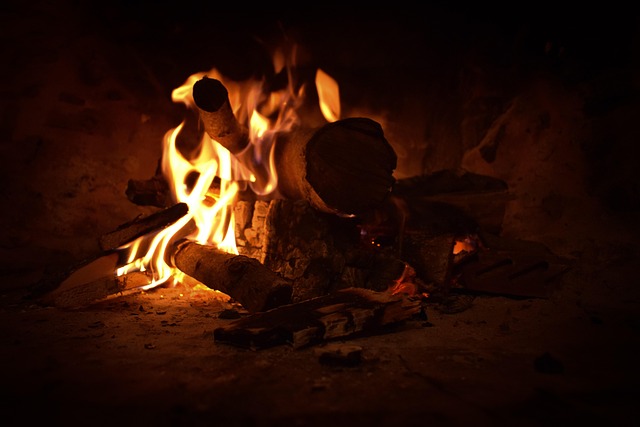 fireplace-640x480-71200991.jpeg