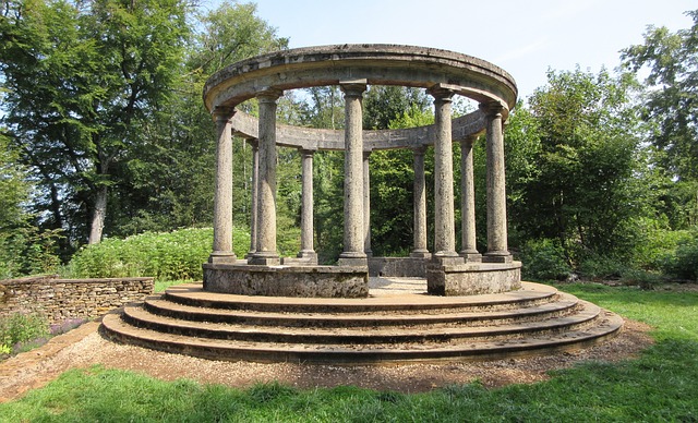 gazebo-640x480-5524086.jpeg