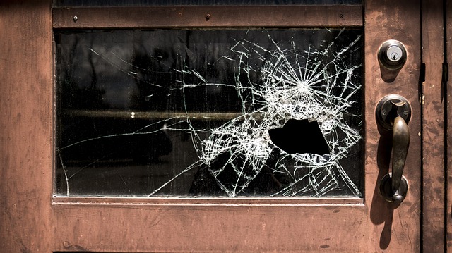 metal window
