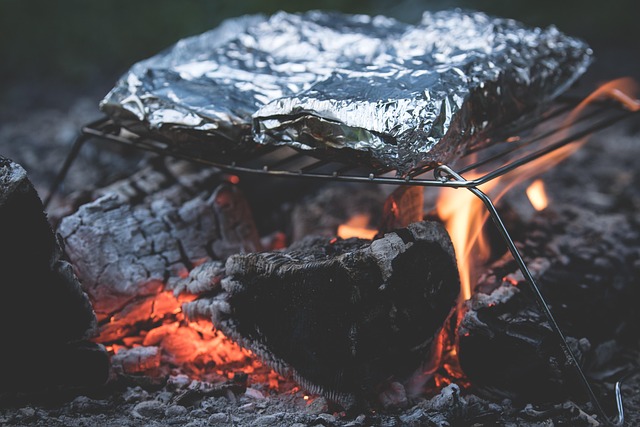 outdoor-fireplace-640x480-19093856.jpeg