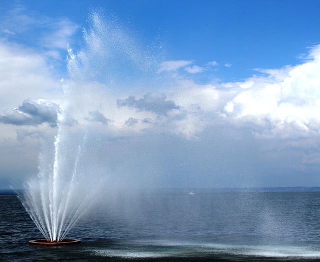 outdoor-fountain-water-feature-640x480-98836849.jpeg