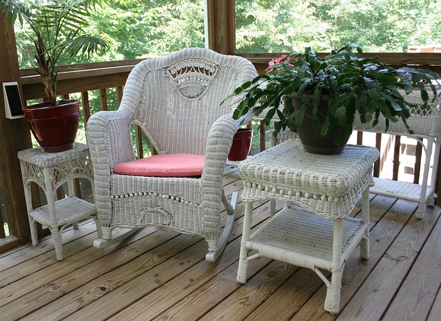 outdoor-furniture-furniture-640x480-92902611.jpeg