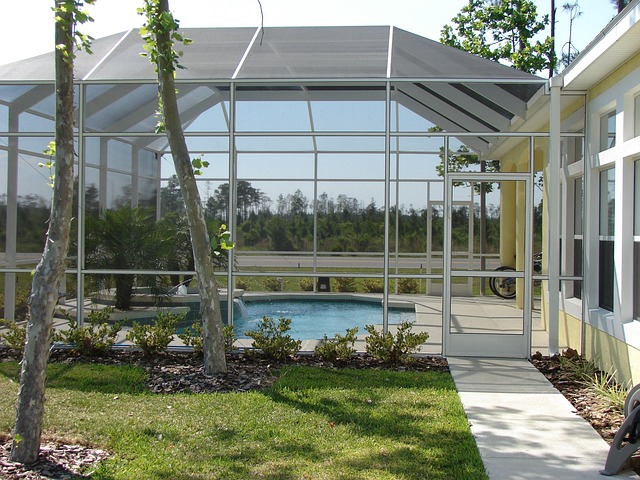 patio-outdoor-living-area-640x480-17626166.jpeg
