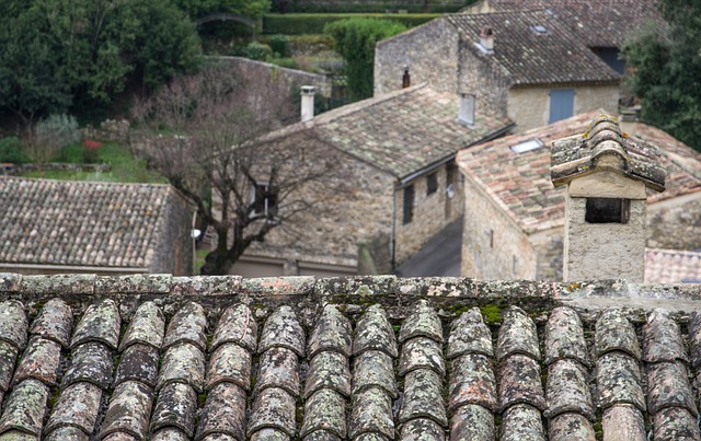 roof-640x480-75223806.jpeg