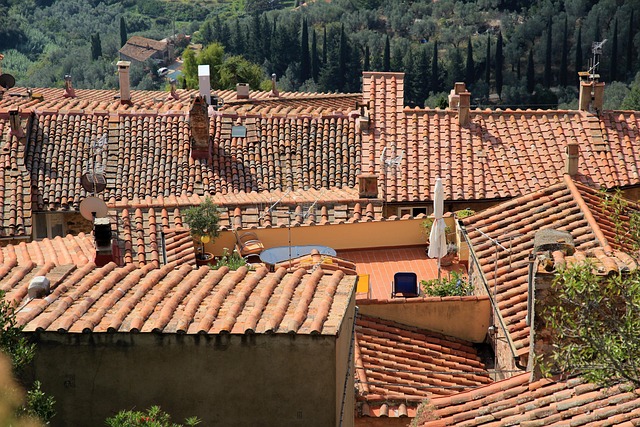 roof-640x480-90197064.jpeg
