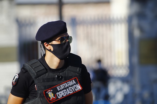 security-guard-640x480-34304911.jpeg