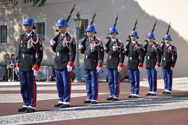 security-guard-640x480-3584828.jpeg