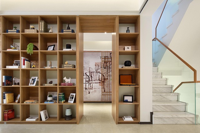 Modernize Your Space: Steel Stairs with Glass for Light & Style