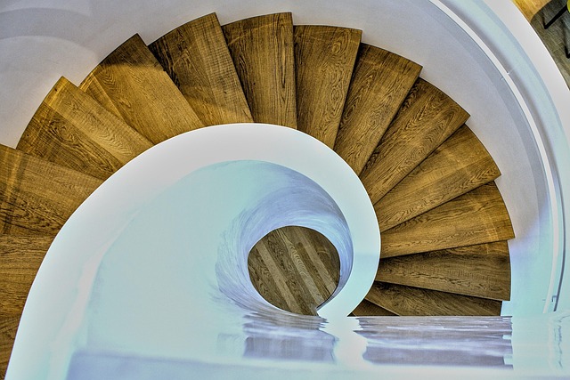 stair-640x480-92766295.jpeg