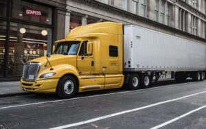 truck-trucking-truck-driver-640x480-29614912.jpeg