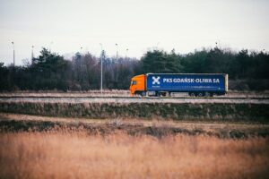 truck-trucking-truck-driver-640x480-34434572.jpeg